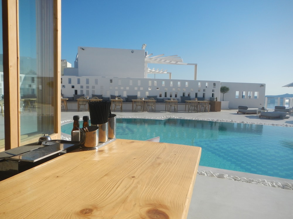 Rocabella Santorini Hotel & SPA 83
