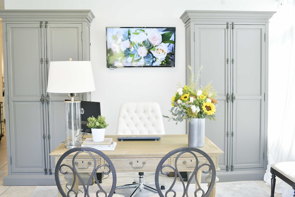 meeting & event spaces