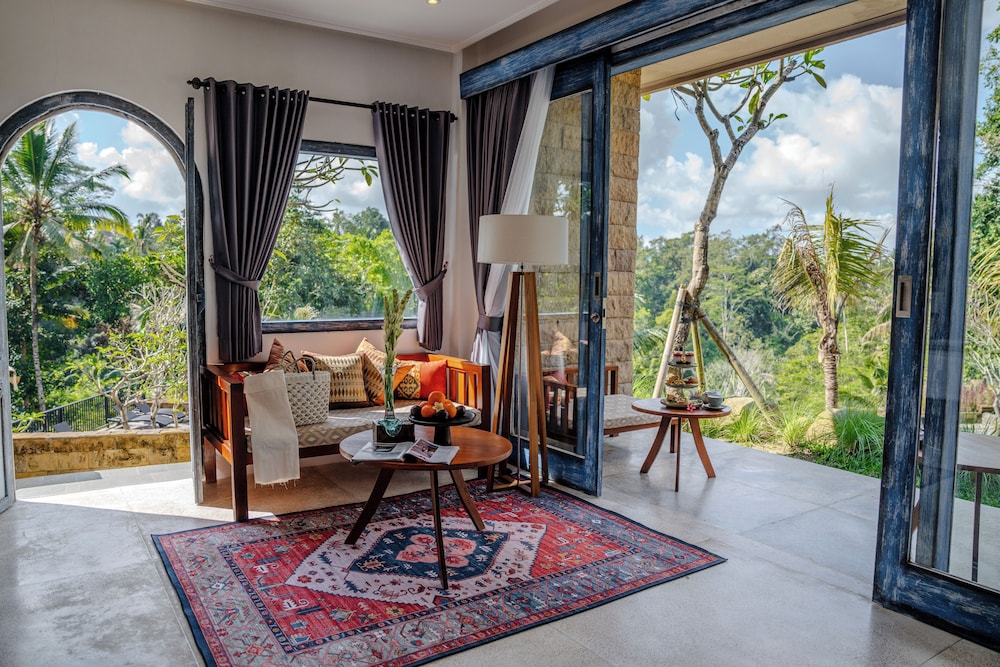 Hoshi Jungle Resort by Dhananjaya Hospitality