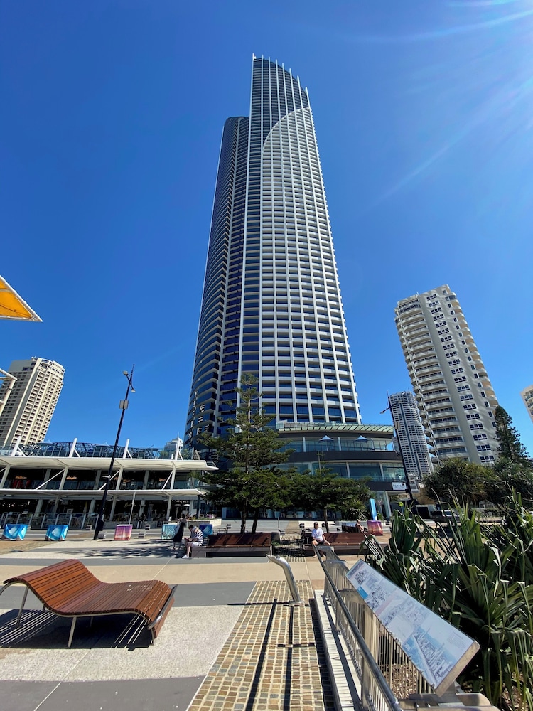 Beachfront City Oasis Soul 905