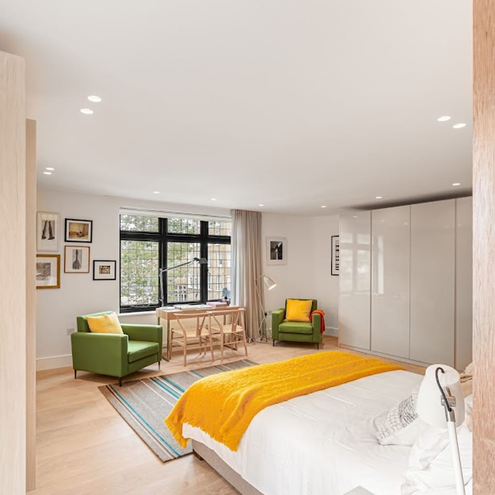 Harrods Knightsbridge Premium Suite III