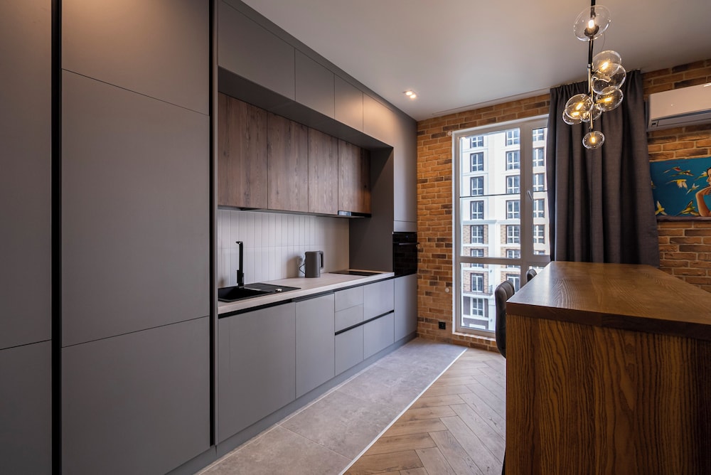 New England Ecoloft Studios