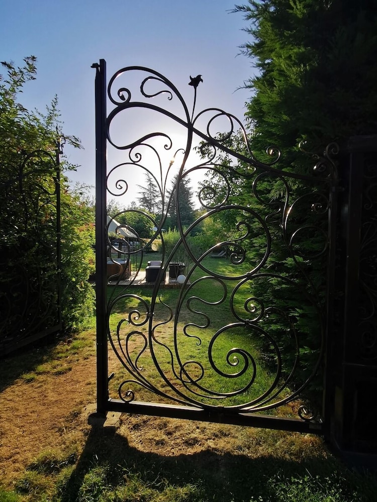 Photo 40