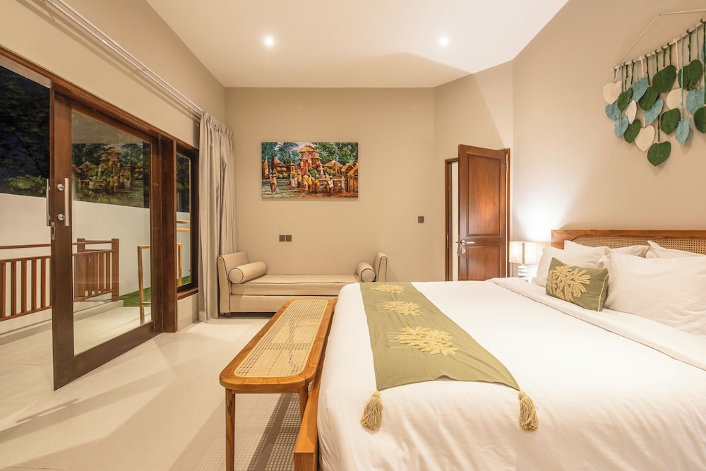 4 Bd Seminyak Retreat, Rice Fields 4 Mins to Beach