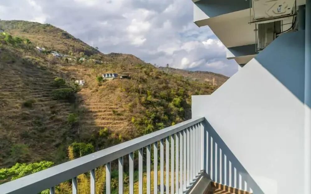 The Hosteller Bam Rishikesh
