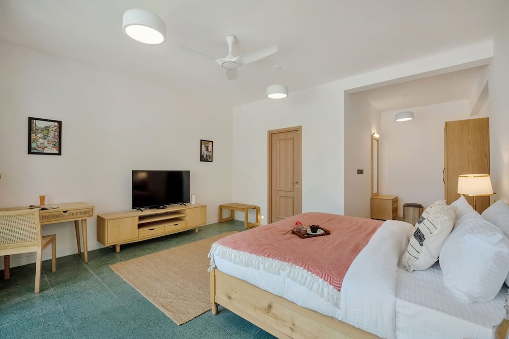 Casa Gola - Lux 3BR Villa w Private Pool in Anjuna