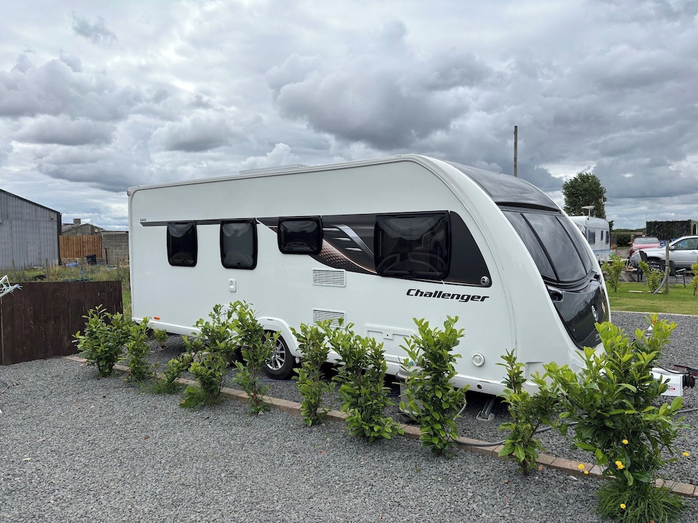 4 Guests - Pet Friendly - Durham Caravan Retreat