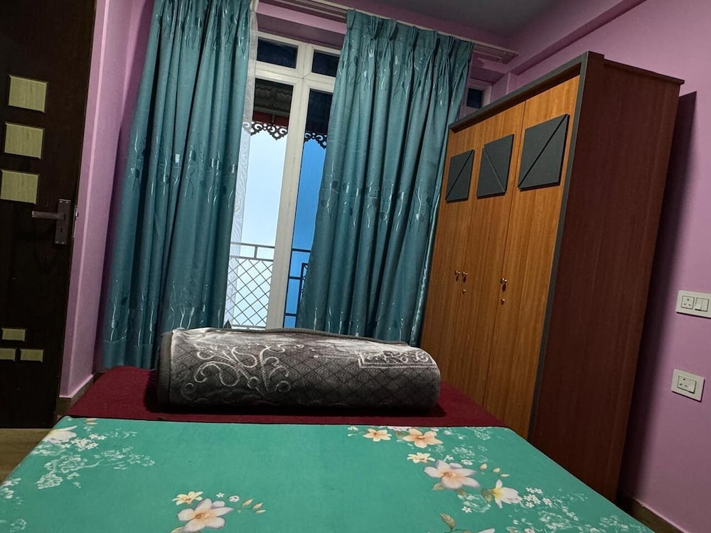 TEA NEST CAFE ND HOMESTAY