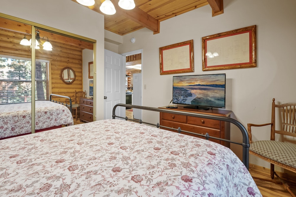 Cubs Cabin