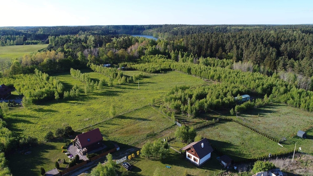 Delightful SPA Cottage With Fire Place and Sauna view 3