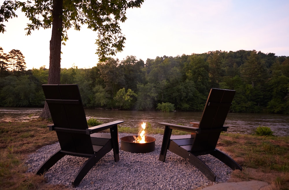 Asheville River Cabins