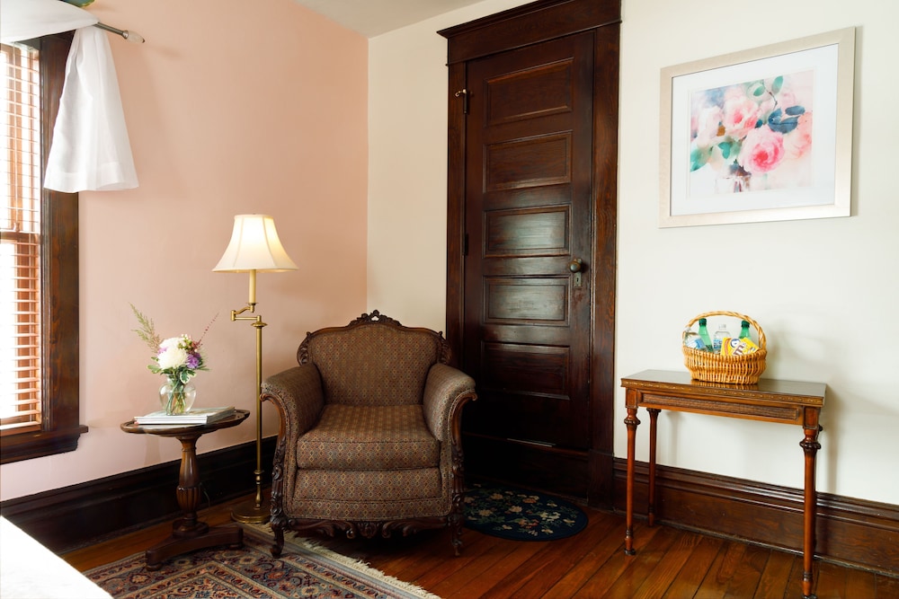 Sherwood Forest B&B