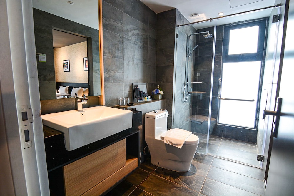 The Granite Luxury Hotel Penang 93