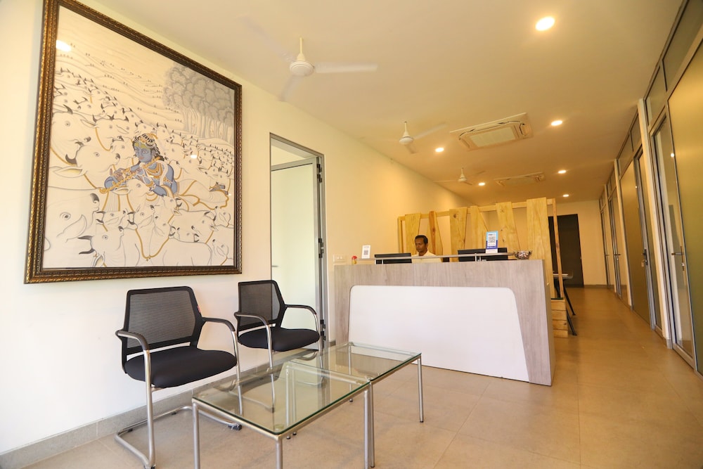 LA PALMERA view 4