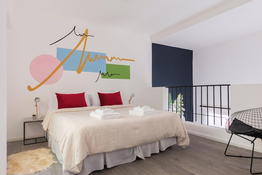 MOT + Villa Thames - Lux House Palermo Soho