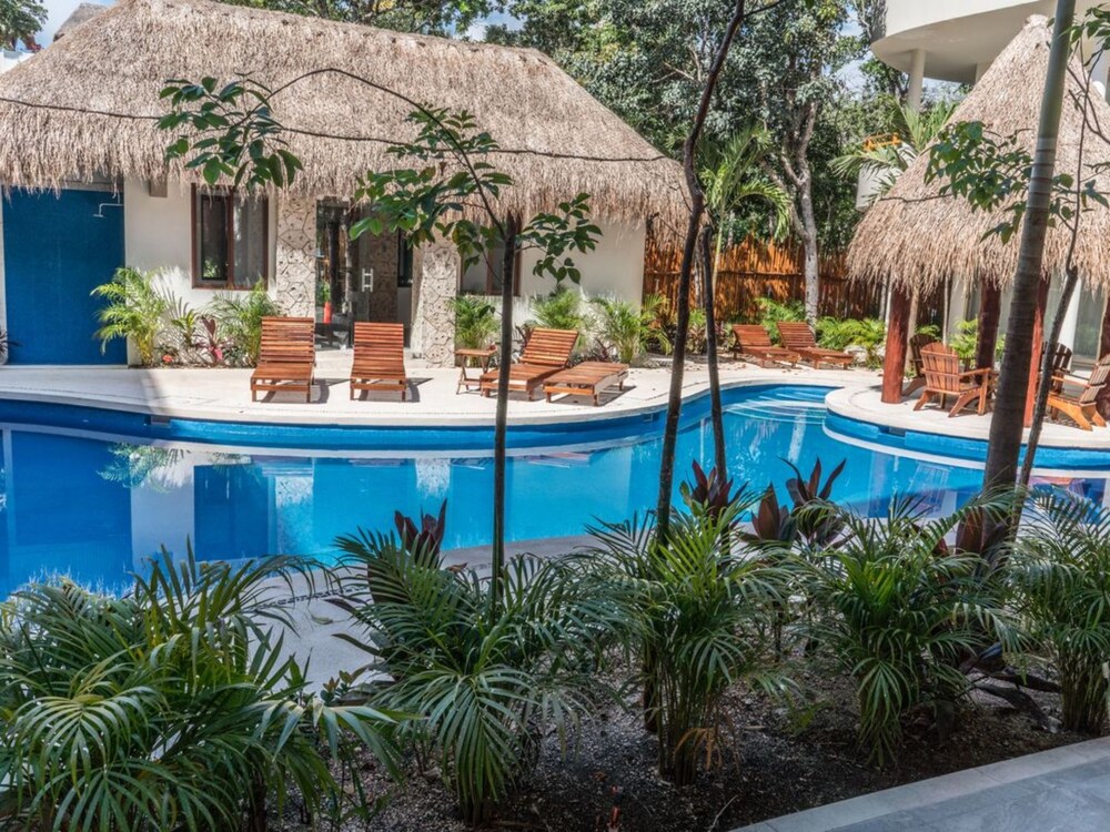 Cancun Vacations - Villa Puerta Zama 2 BR with big terrace in Tulum by Happy Address - Property Image 8