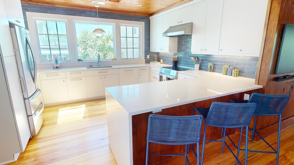 3 10th Place by Tybee Vacation Rentals