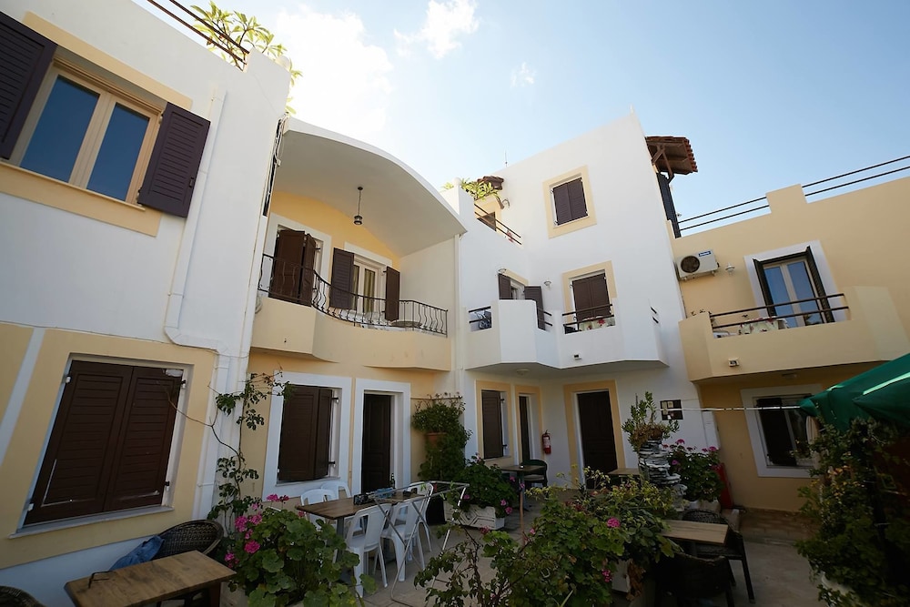 Sun and Sea Apartments