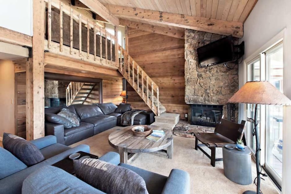 Snowmass Mountain by Snowmass Vacations