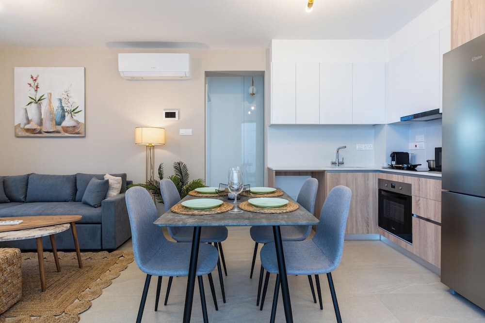 Jas Living Apts & Balconies in Larnaca