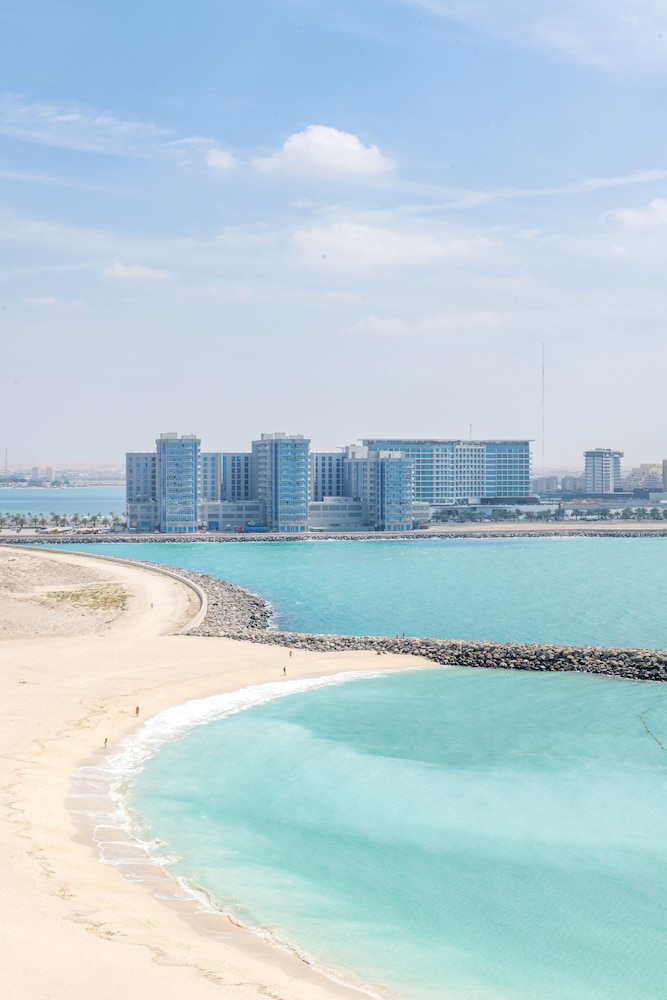 Luxury Beachfront Marjan Island