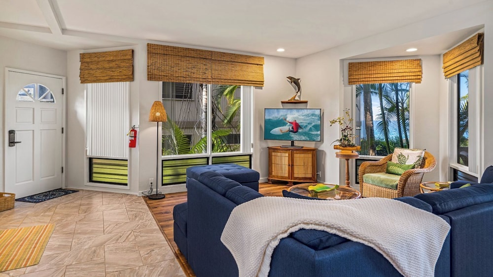 Sunset & Golf Course Views - AC & Wifi - Shady Lanai! - Vrkcv