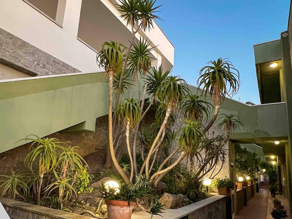 Beautiful Studio With sea View Cefalu, Sicily view 4