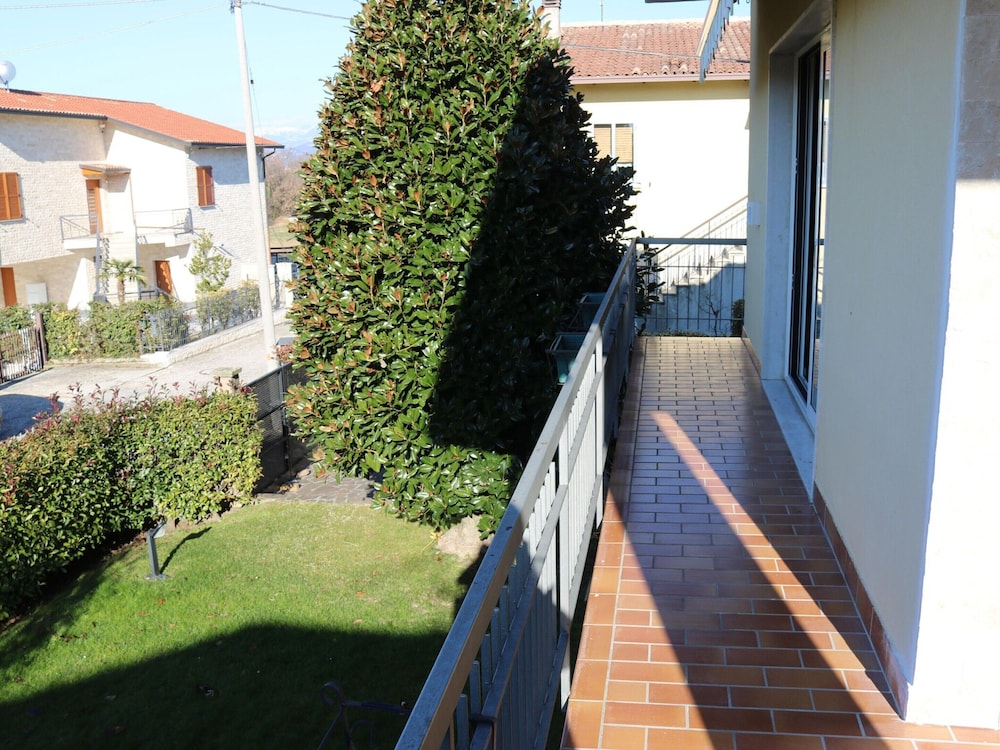 Lazise Serene Garden Escape view 4