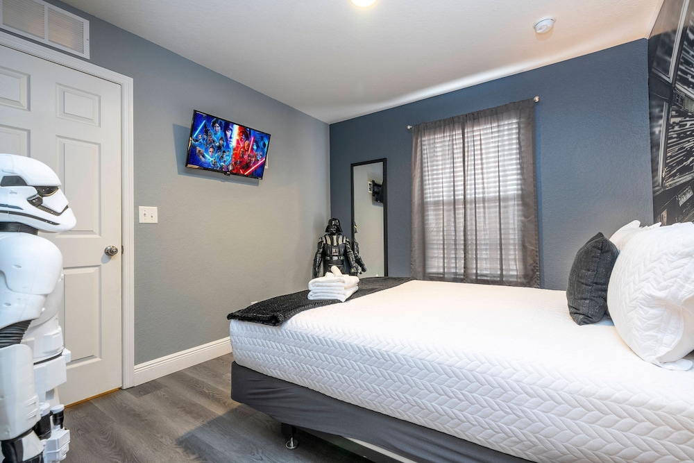 Cozy 3BR Regal Oaks Close to Disney