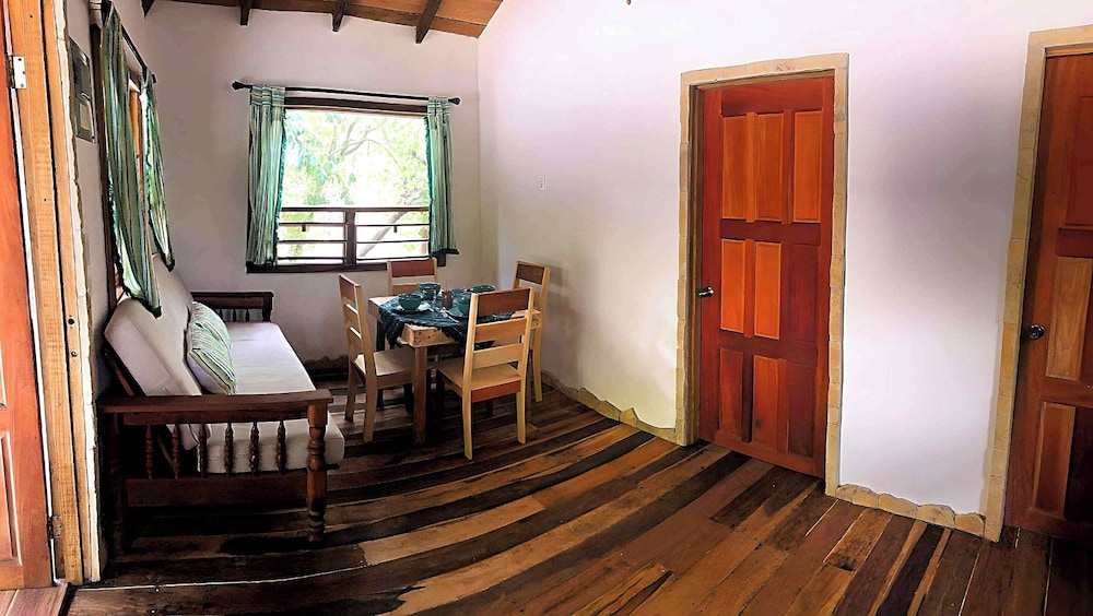 Kin Resort Lodge