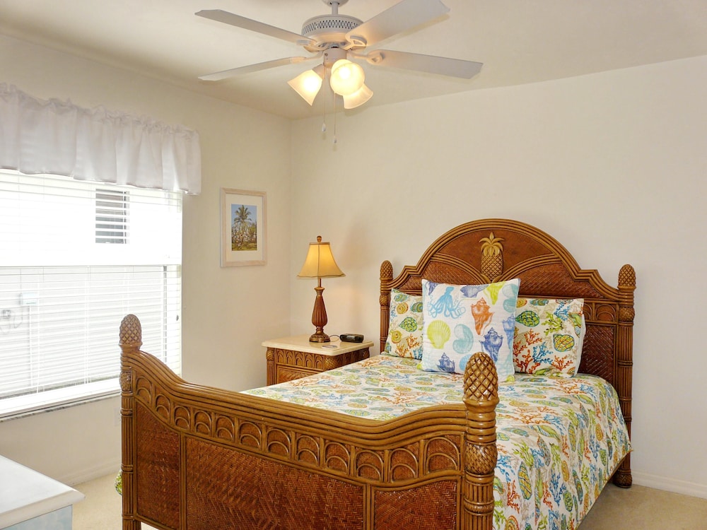 Inviting, Quiet Home in With Pool and Steps to Beach view 2