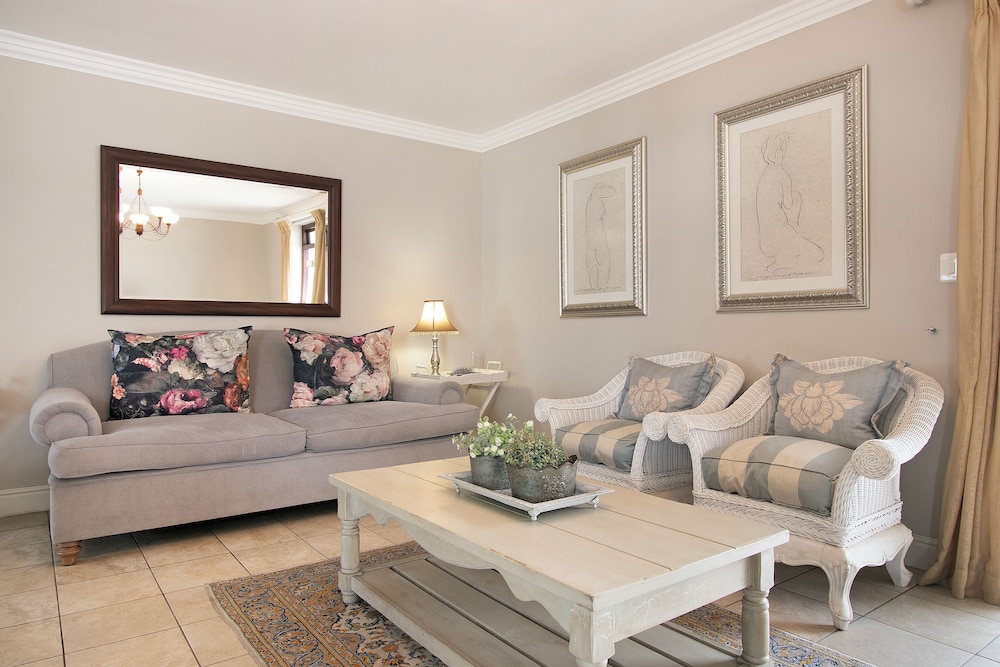 Winelands Golf Lodges at De Zalze