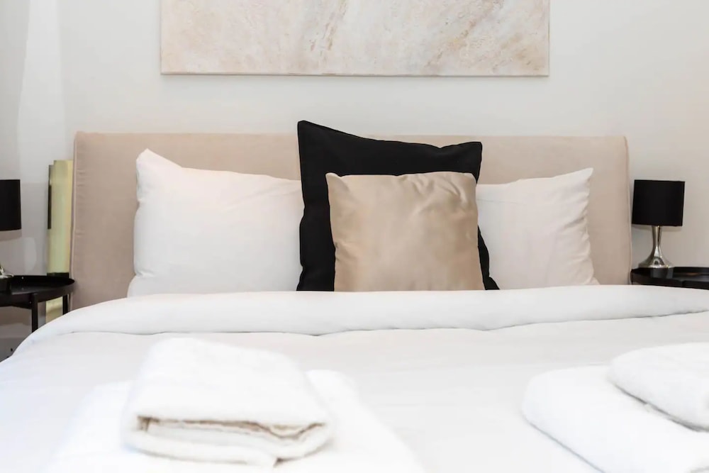 Stylish and Central 1 Bedroom Flat in Fitzrovia