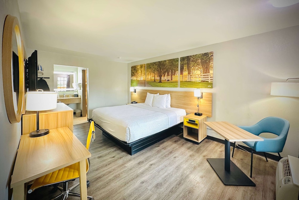 Days Inn by Wyndham WestEnd Alexandria,VA Washington DC Area - Property Image 27