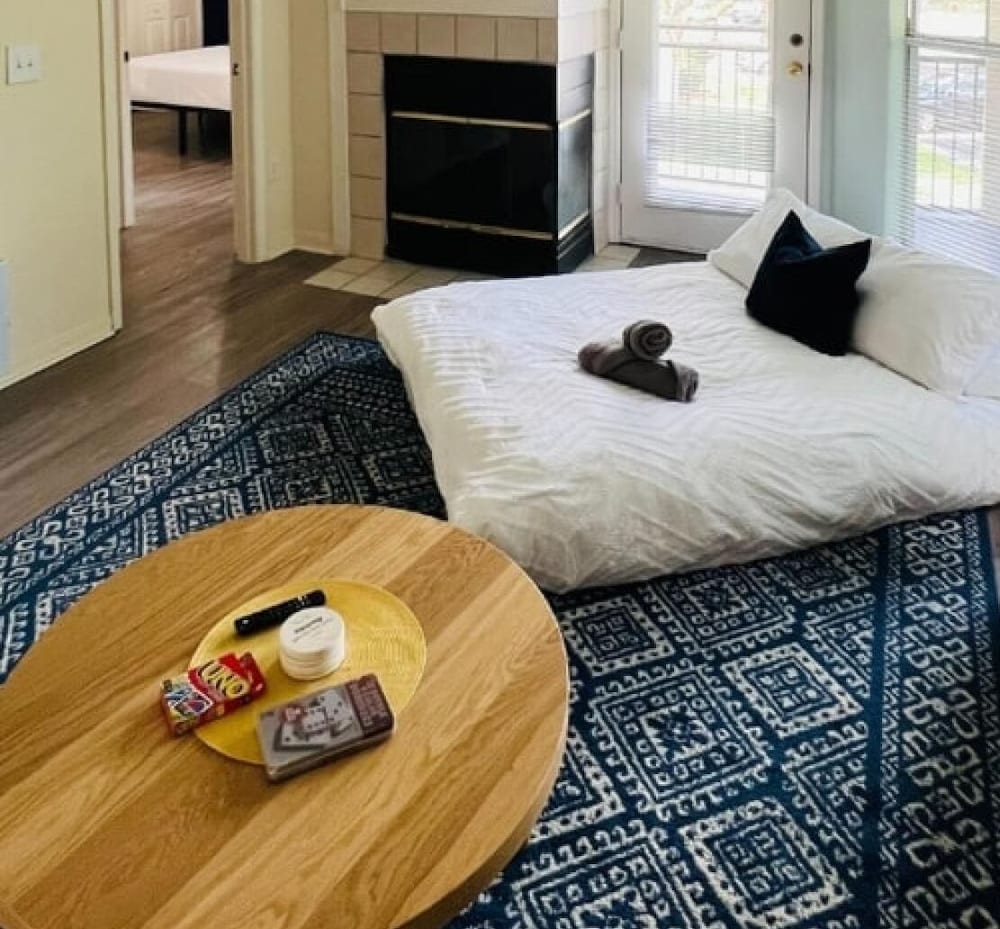 Jacksonville Vacations - Relax in Style in a Gorgeous Apartment - Property Image 3