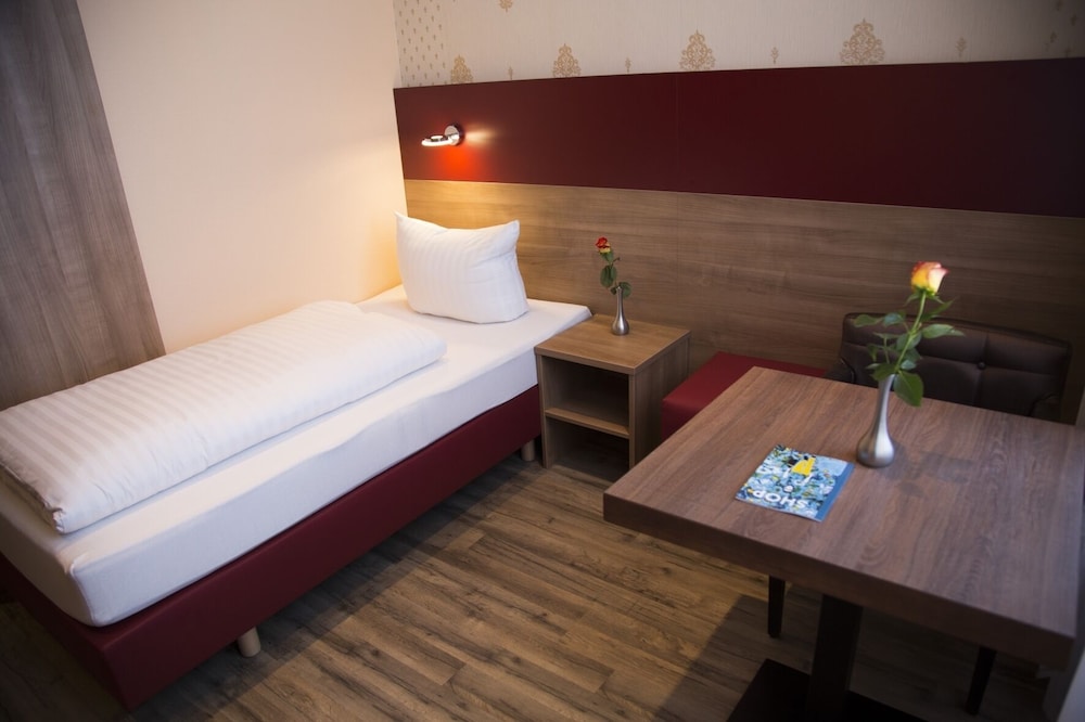 Hannover Vacations - Alexander Business Hotel - Property Image 28
