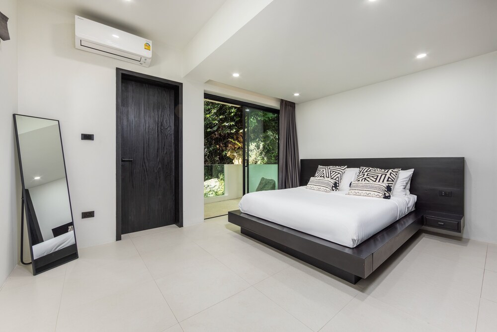 SOMA 4 Bedrooms SEAVIEW Pool Villa
