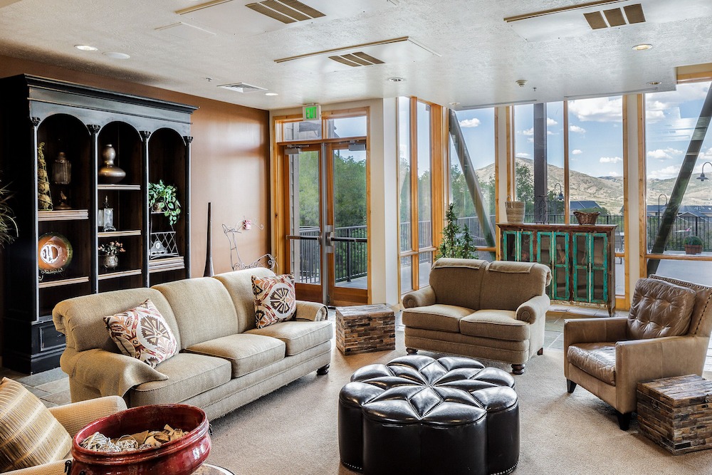 lounge