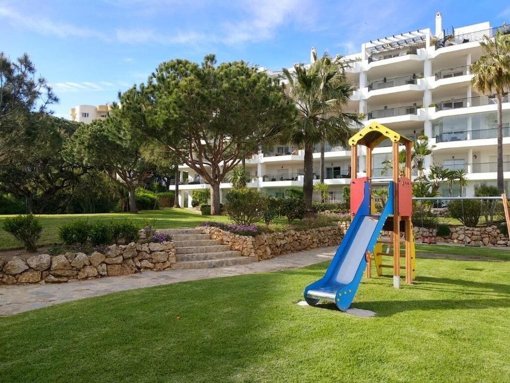 Sky Sea Holidays Mi Capricho