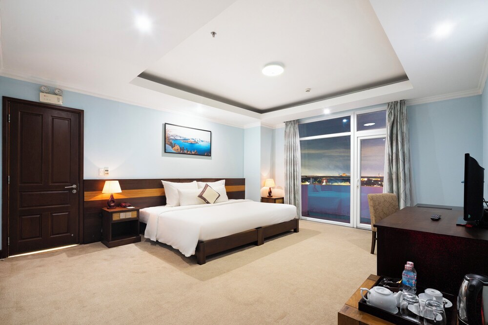 Phu My Harbour Hotel