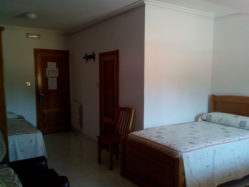 Hostal Sequeiros