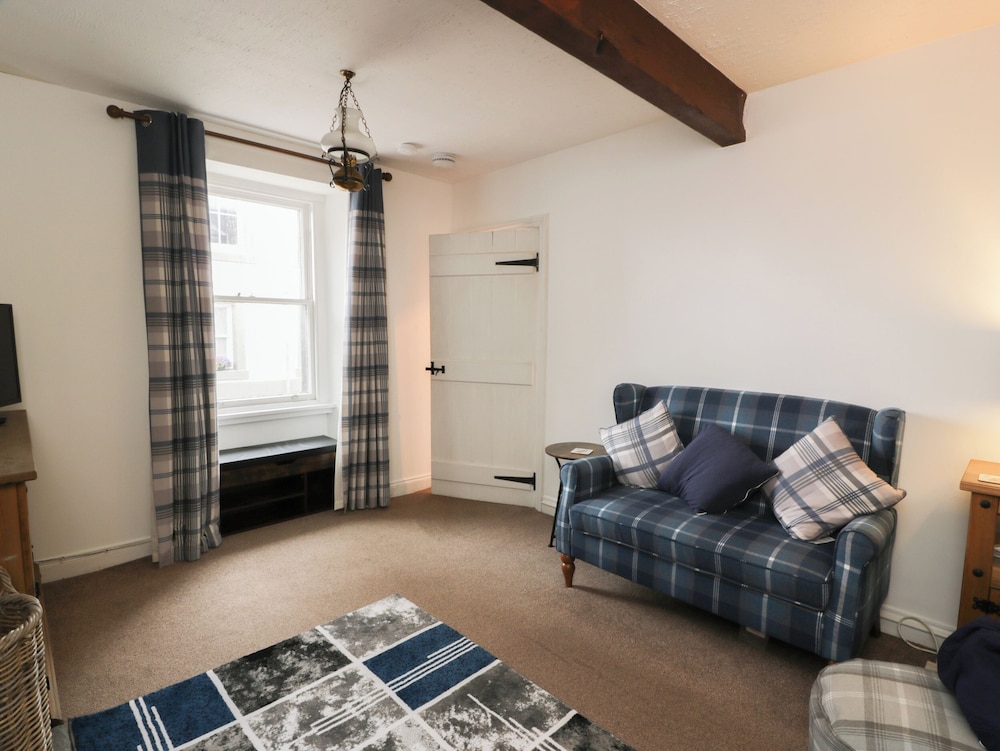 Corner Cottage