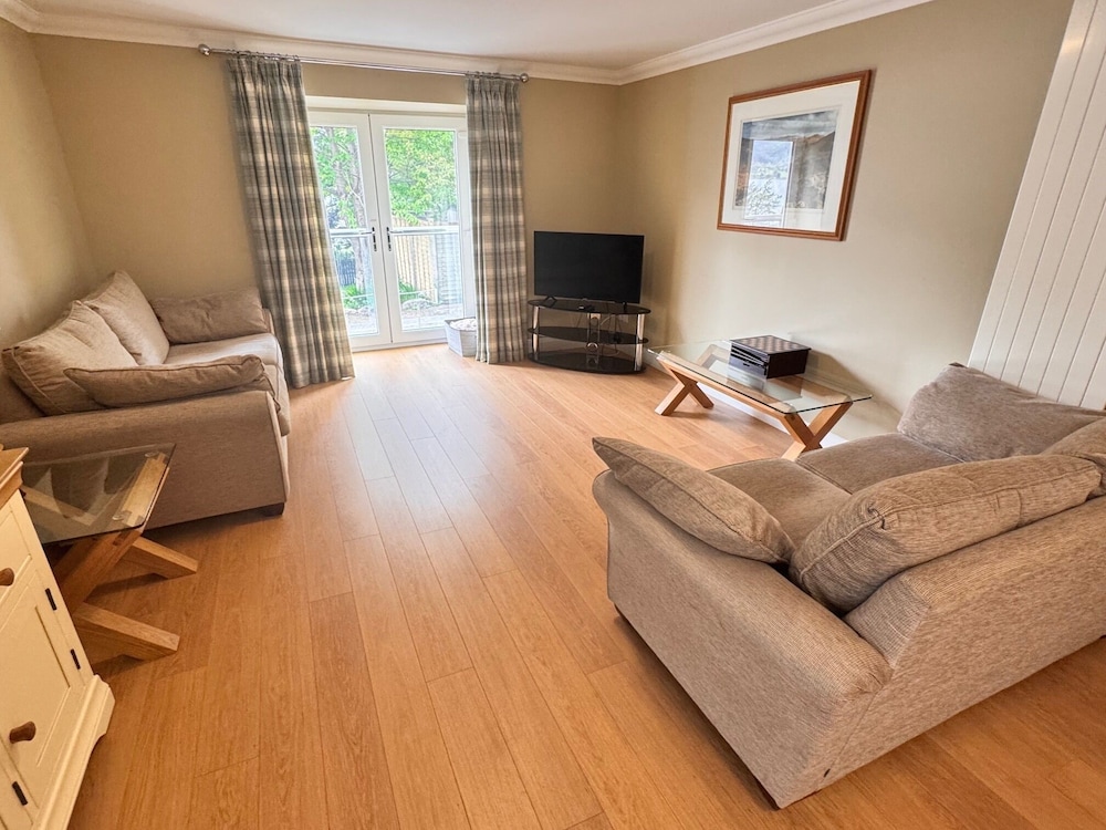 Allt Nan Ros Apartments, Cabins and Cottages