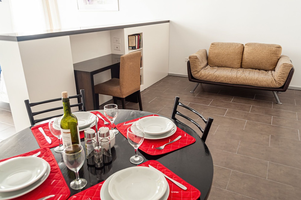 Babel Apartments San Telmo view 2
