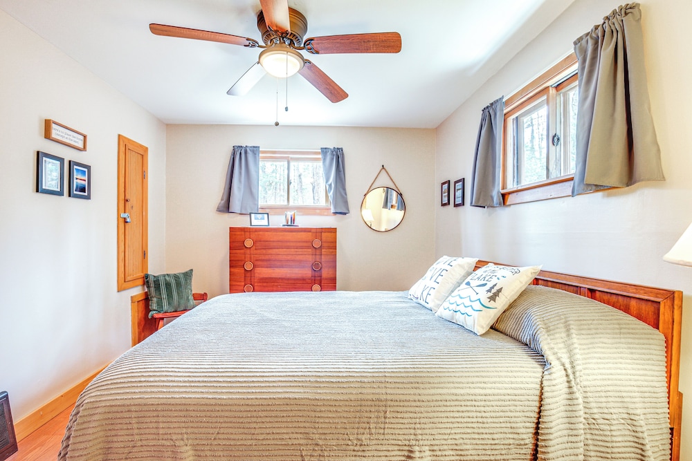 Private Dock, Deck & Yard: Deerskin Lake Retreat!
