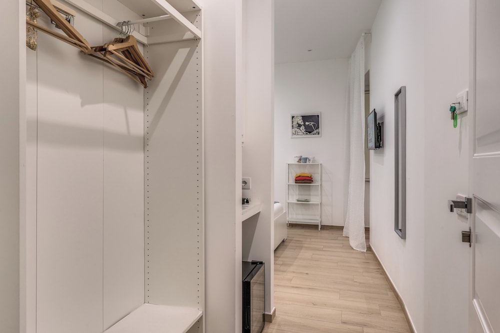 Caravita Rooms