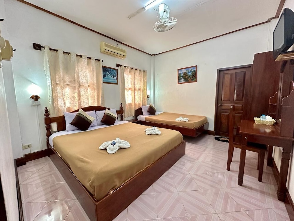 Rattana Guesthouse