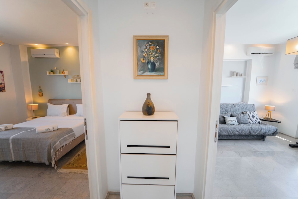 Villa Jar l Gance et Authenticit