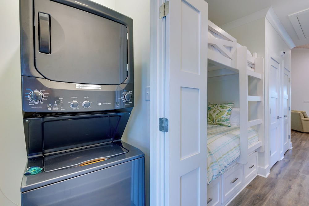 Fish, Kayak & More: Bayfront Gem in Dauphin Island