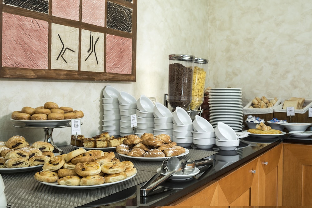 Las Rozas de Madrid Vacations - Exe Gran Hotel Almenar - Property Image 10